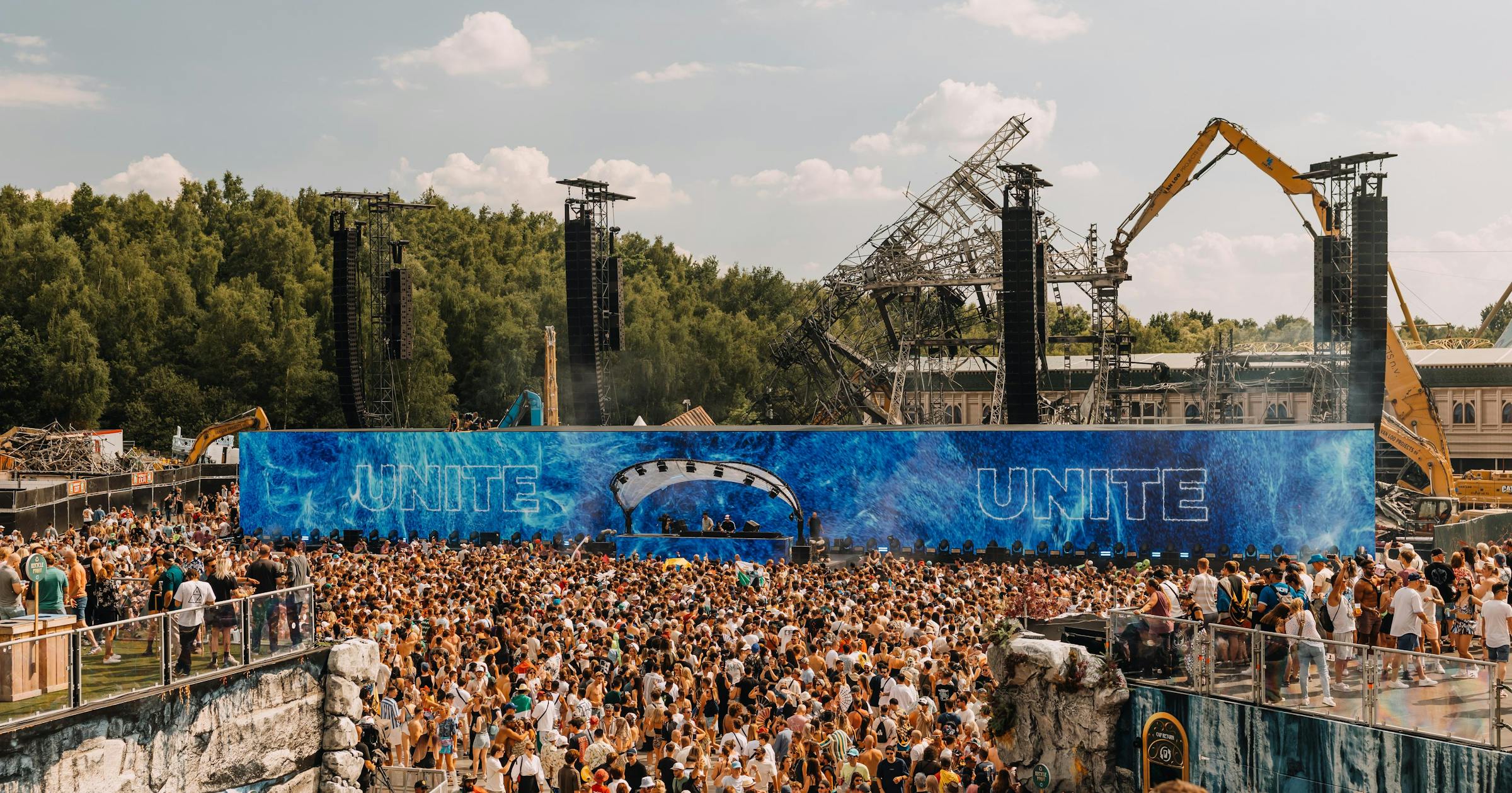 One World Radio - Tomorrowland
